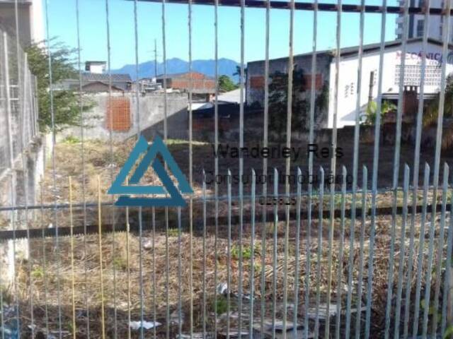 Terreno para Venda em Florianópolis - 5