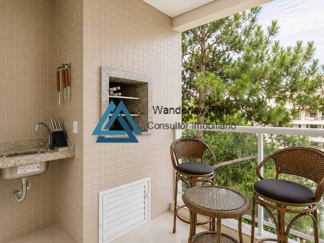 #208 - Apartamento para Venda em Florianópolis - SC
