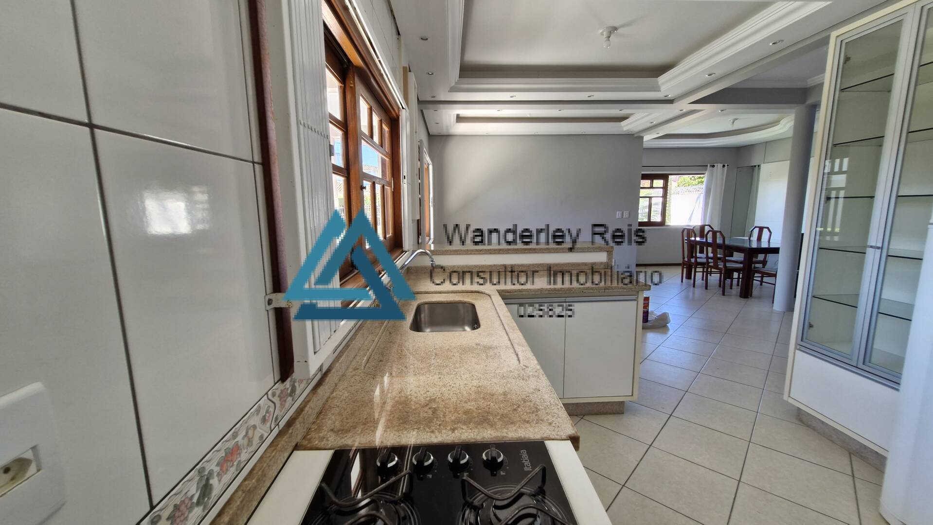 Casa, 3 quartos, 240 m² - Foto 15