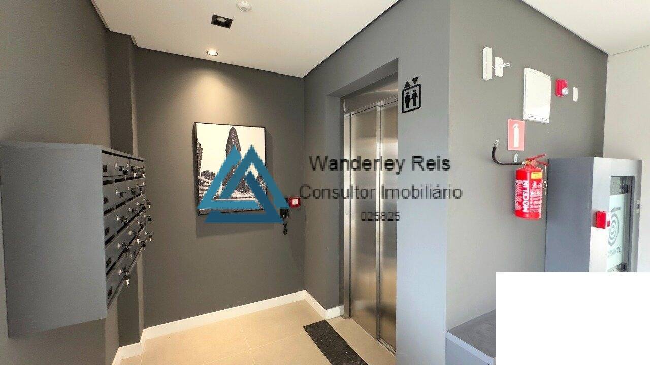 Apartamento à venda com 2 quartos, 65m² - Foto 2