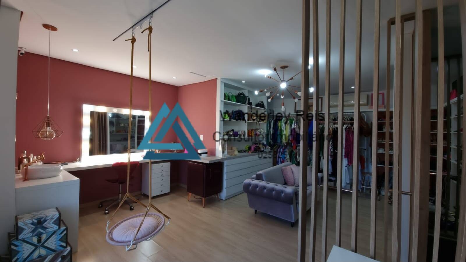 Casa, 3 quartos, 245 m² - Foto 13